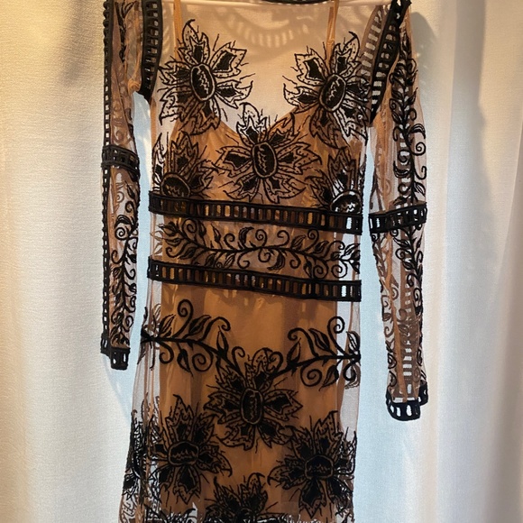 Gorgeous For Love and Lemons Black & Nude Dress, Small!! - Picture 2 of 7